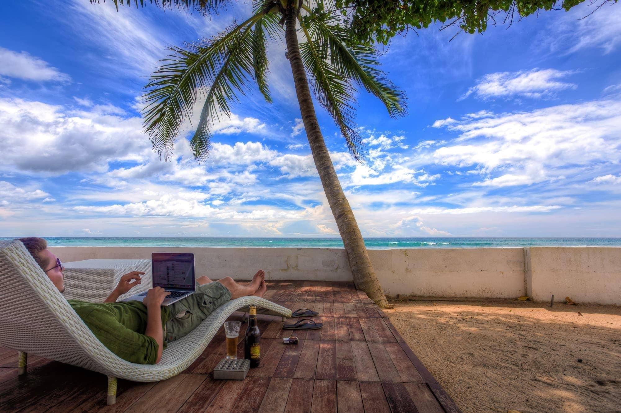 Travel blogger at Cantaloupe