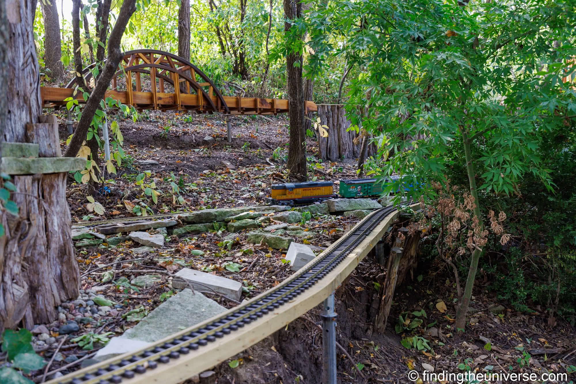 Lauritzen Gardens Omaha by Laurence Norah
