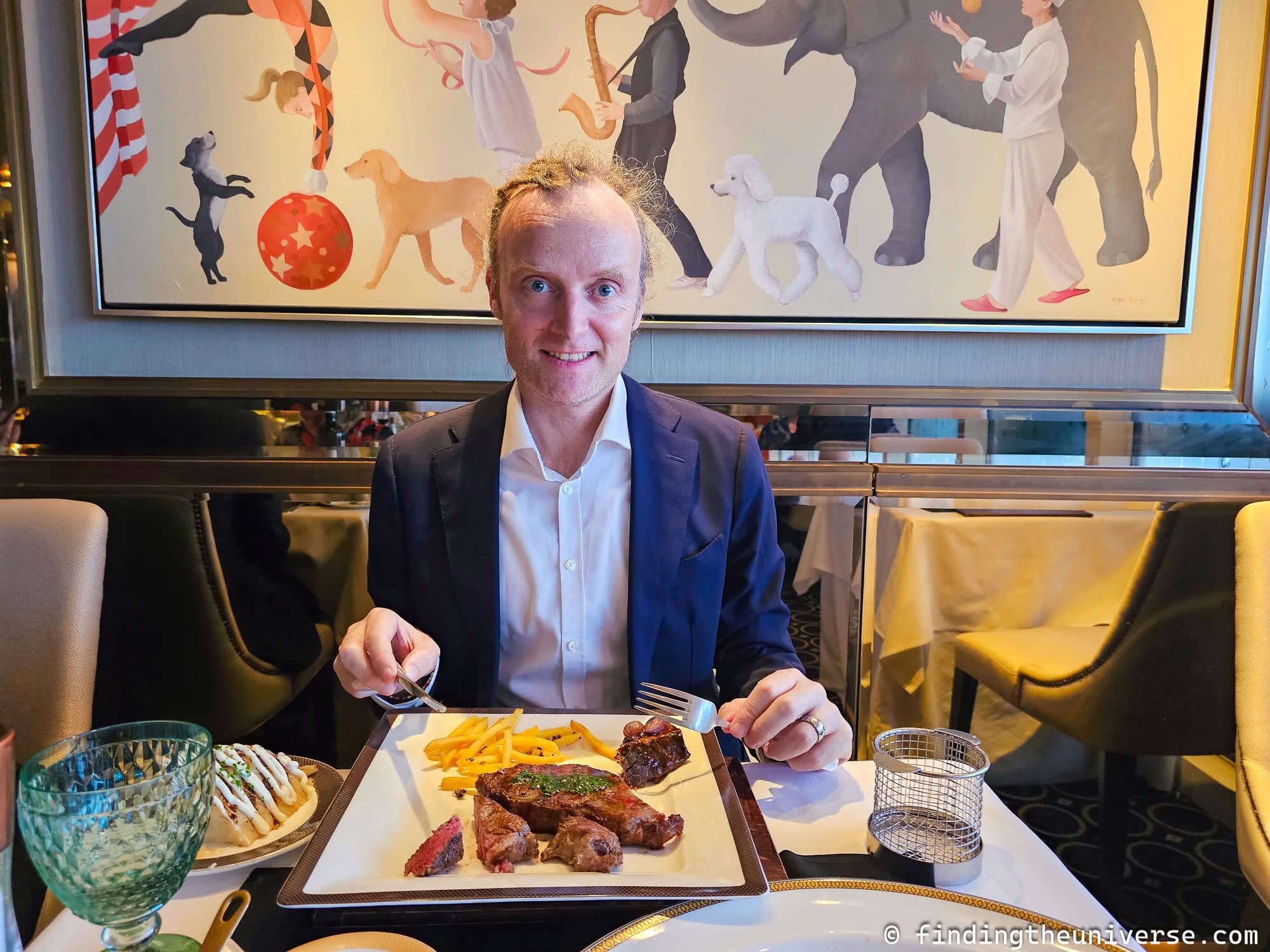 SuitSupply suit at dinner by Laurence Norah